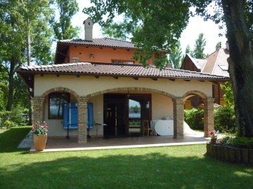 Madarász András Építész