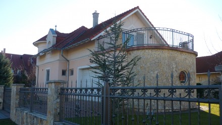 Madarász András Építész